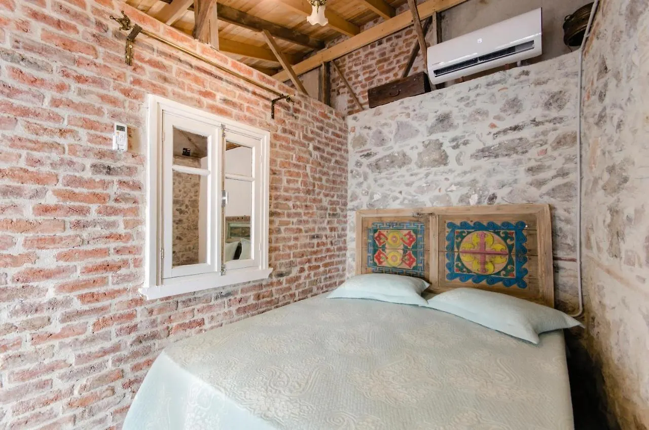Iconic Stone Houses Измир Турция
