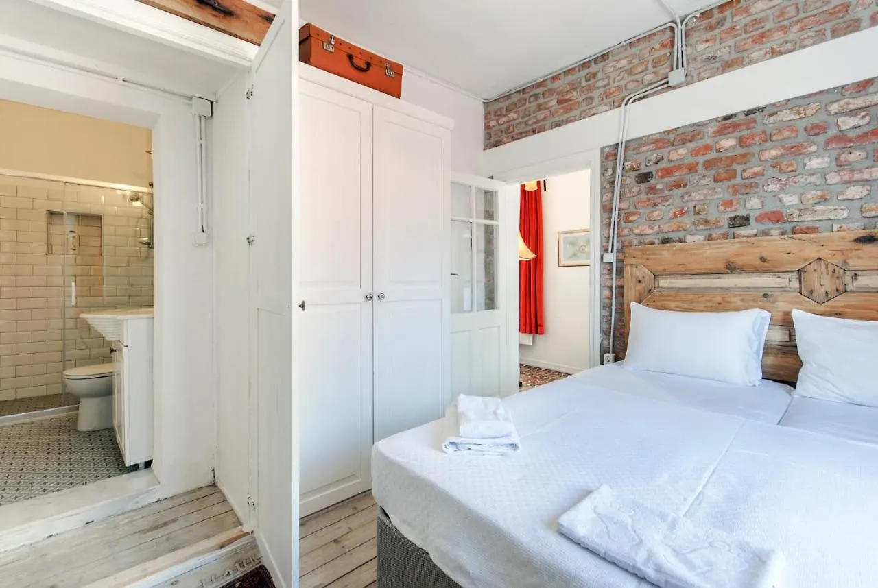 Apartment Iconic Stone Houses Izmir
